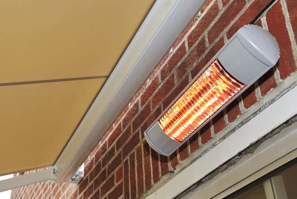 Retractable Awning With Outdoor Heater