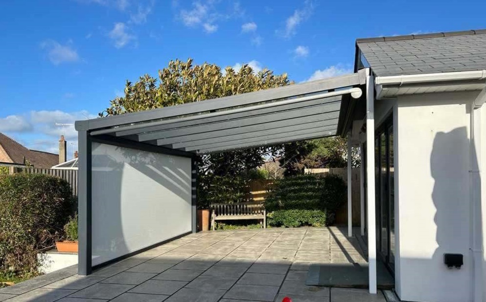 Veranda With Underside Blind